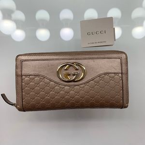 Pink Gucci wallet